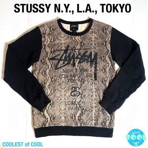 rare STUSSY logo spellout World Tour NY LA Tokyo Paris snake skin sz Small NICE